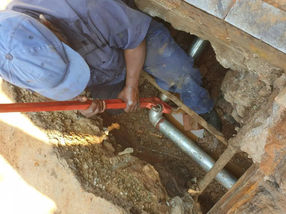 Emergency underground pipe repair