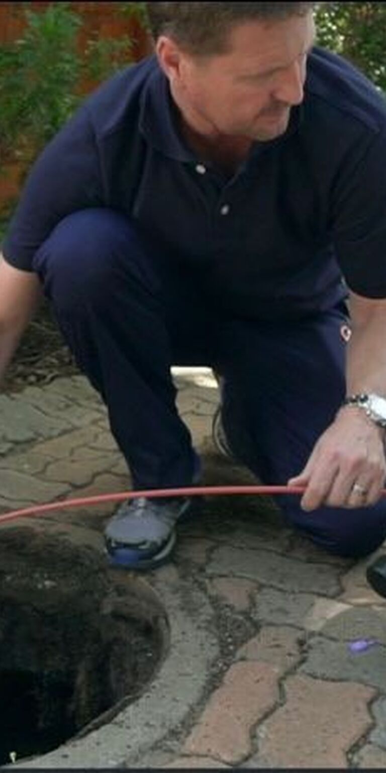 Drain inspection by Johan