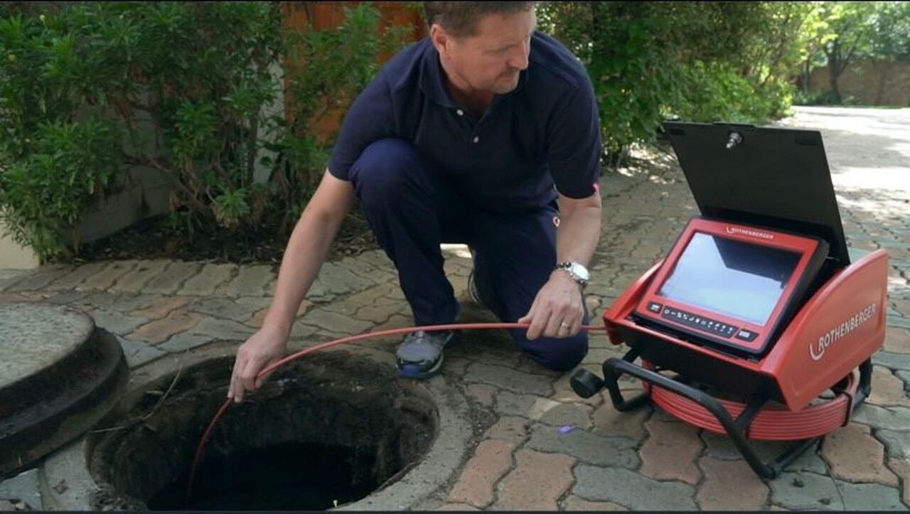Drain inspection by Johan