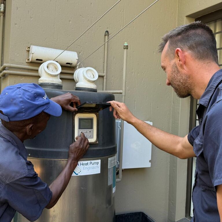 Heat pump hot water system installation