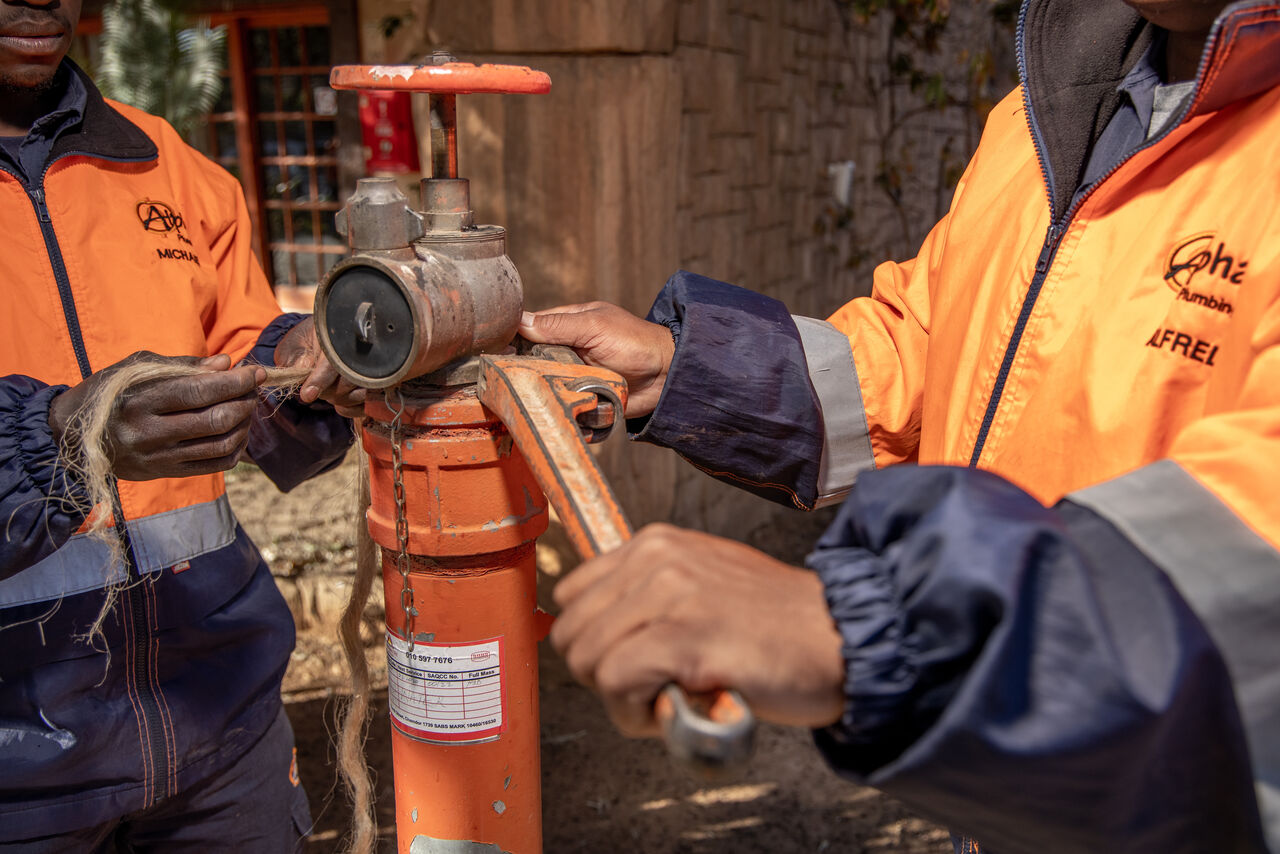 Quick tips for protecting your plumbing, preventing burst pipes, and detecting leaks early