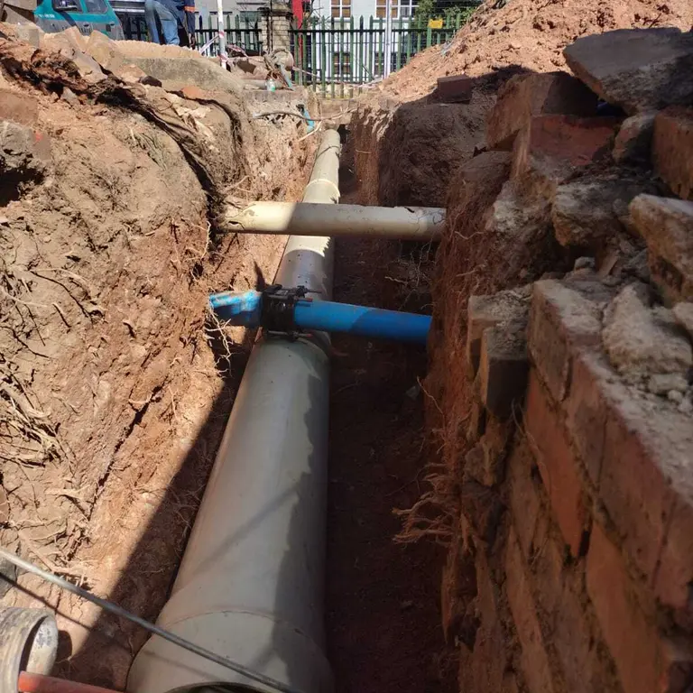 Alpha Plumbing water pipe installation